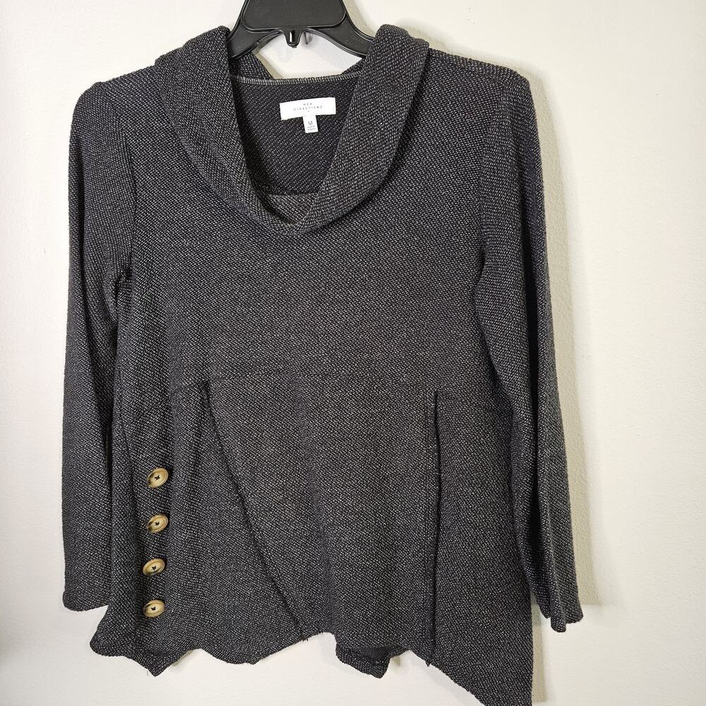 New Direction Tunic Flowy Gray Boho Button Accents Asymmetrical Hemline M